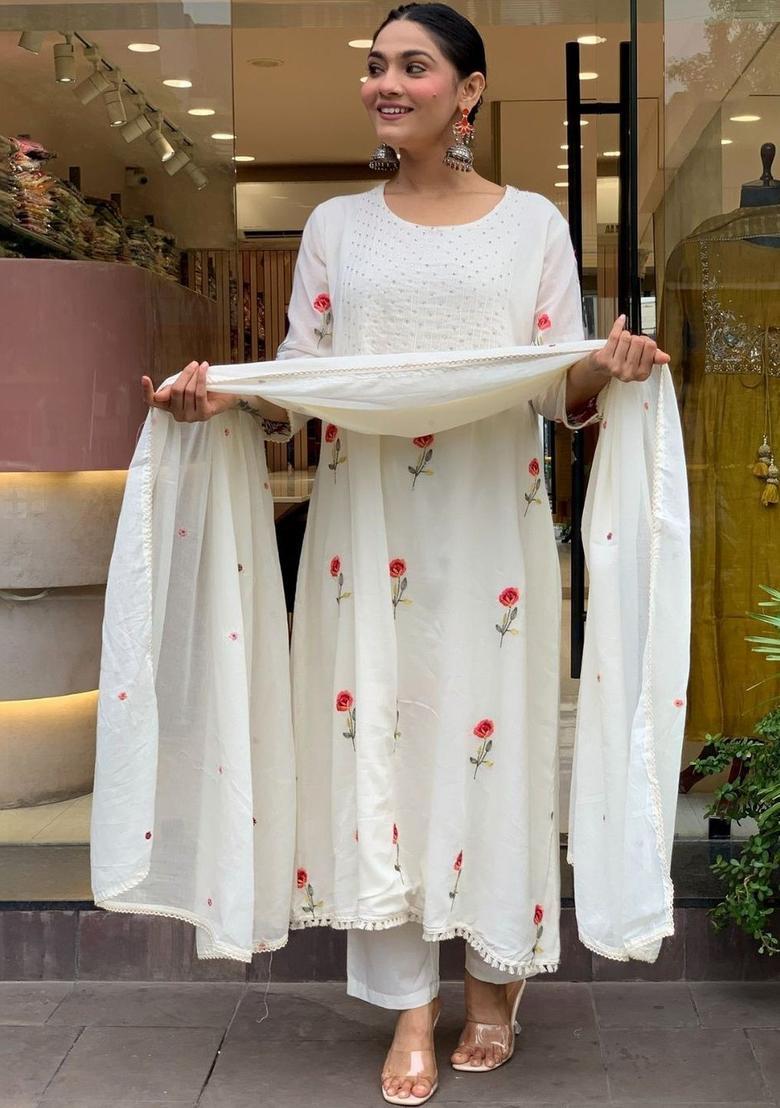 Off White Embroidered Silk Kurta Set - Indya