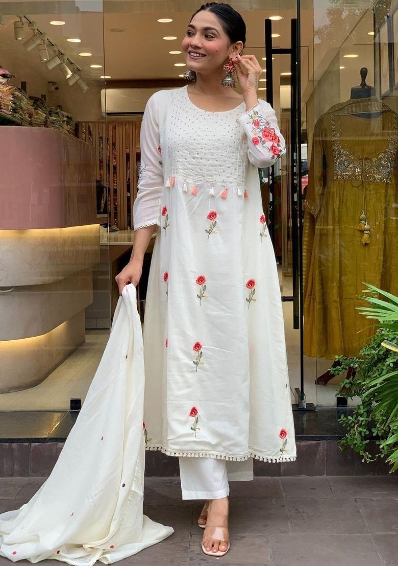 Off White Embroidered Silk Kurta Set - Indya