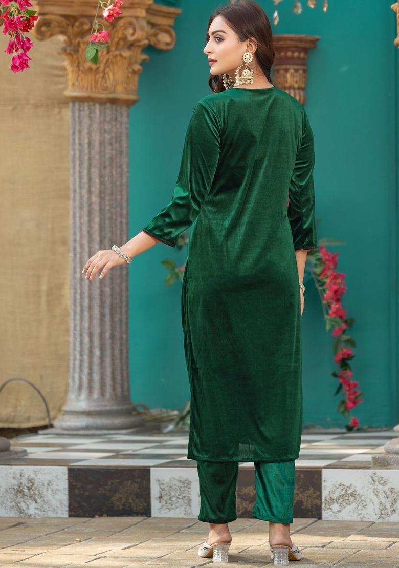 Green Solid Velvet Kurta Set - Indya