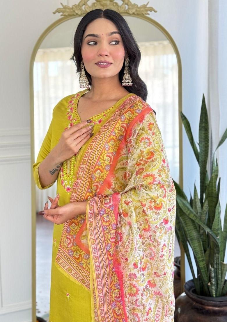 Yellow Embroidered Viscose Kurta Set - Indya