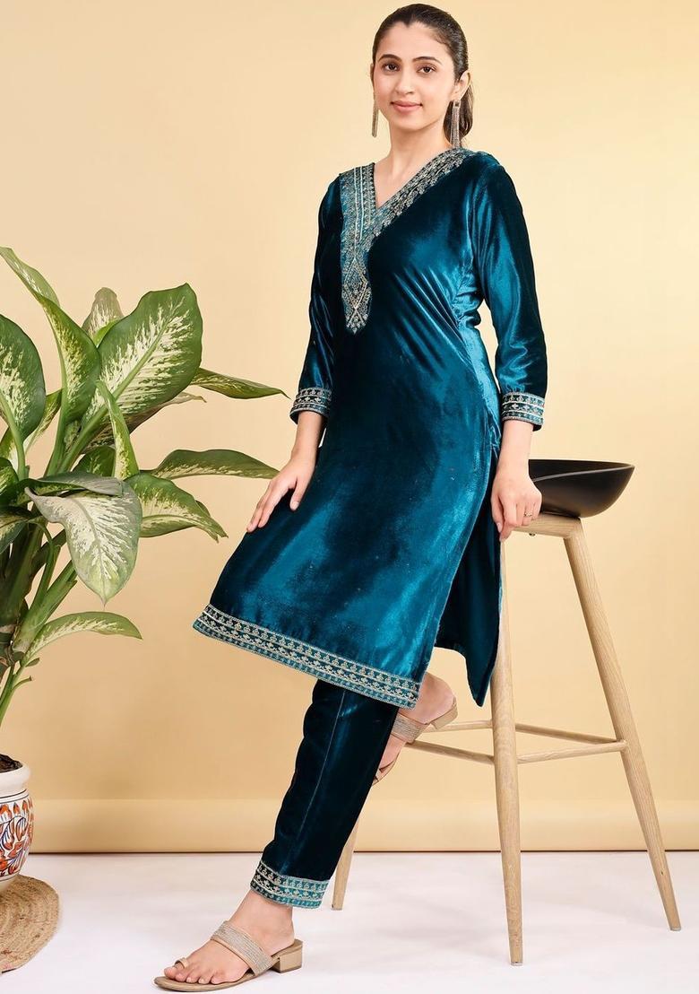 Teal Embroidered Velvet Kurta Set - Indya