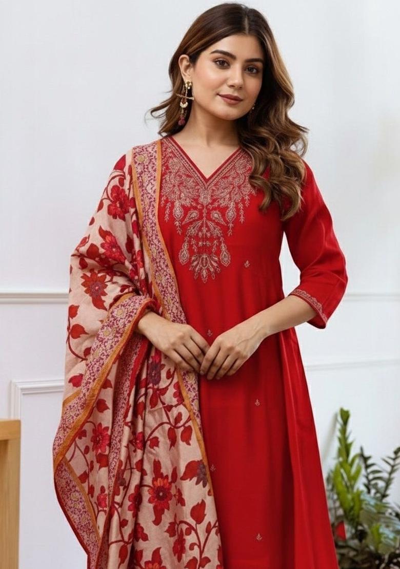 Red Embroidered Viscose Kurta Set - Indya