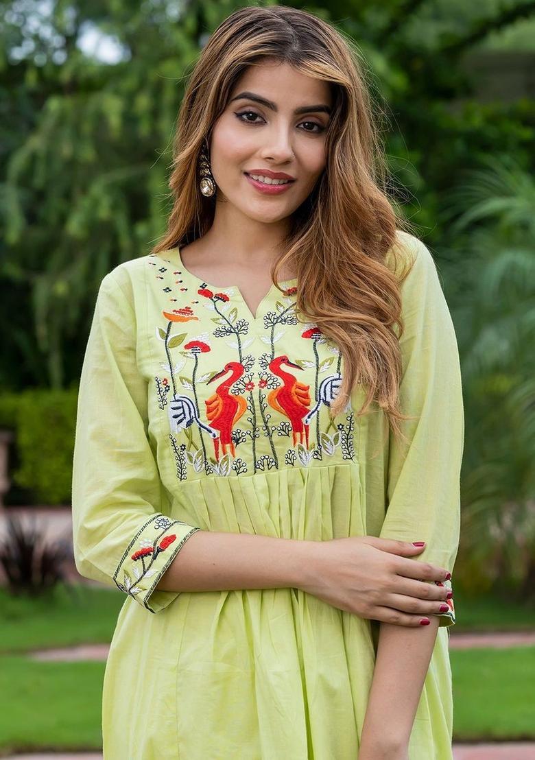 Green Embroidered Cotton Kurta Set - Indya