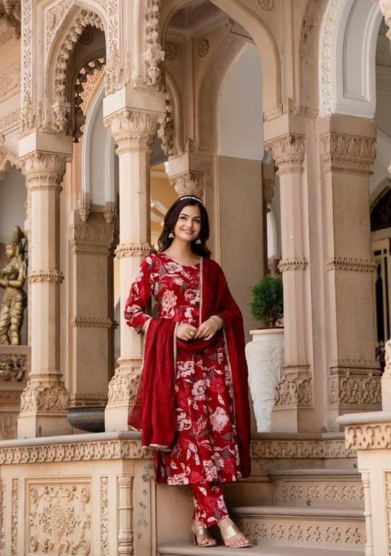 Maroon Embroidered Cotton Kurta Set - Indya