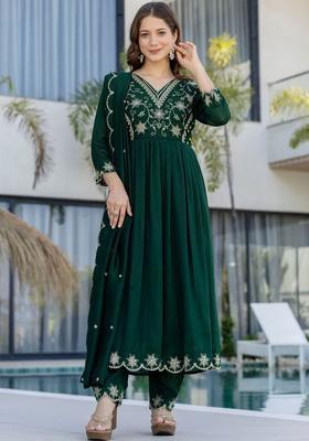 Green Embroidered Georgette Kurta Set