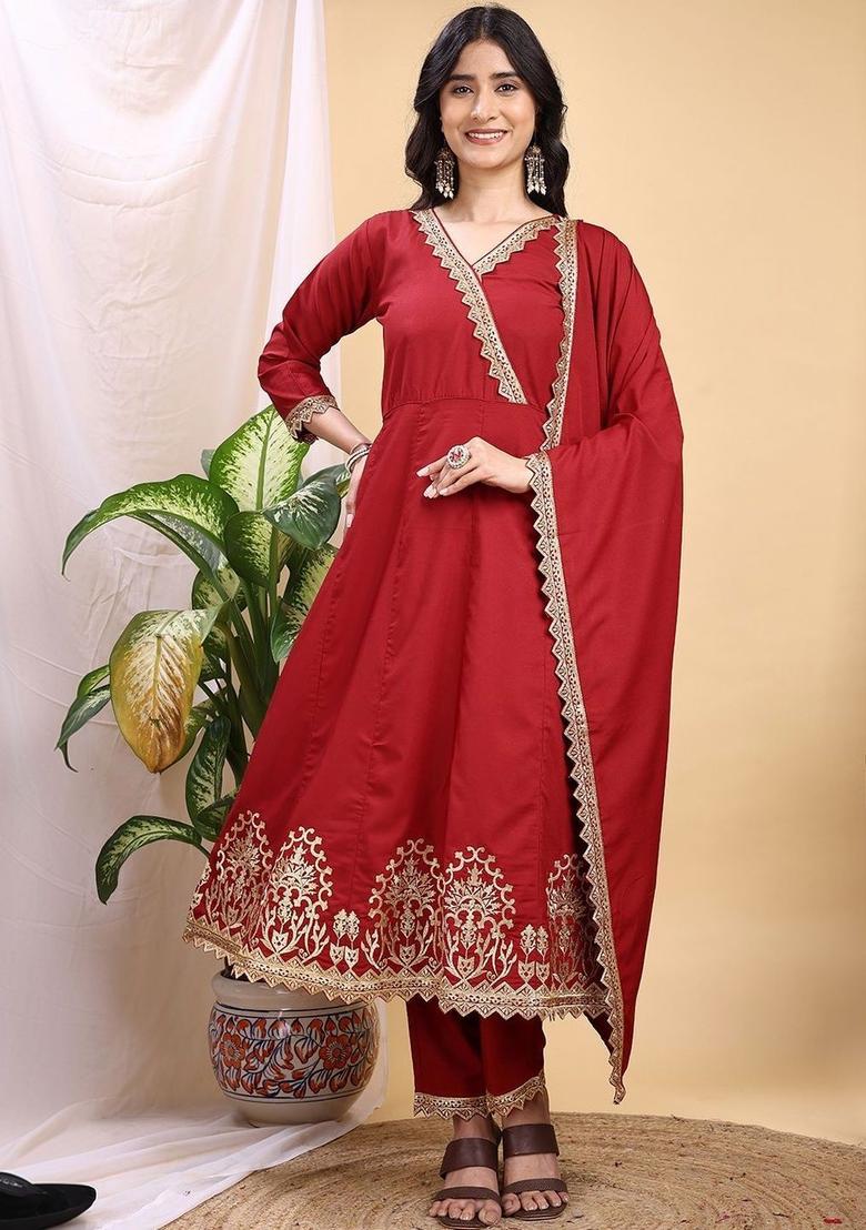 Red Embroidered Silk Kurta Set - Indya