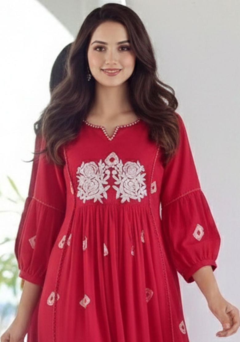 Red Embroidered Viscose Kurta Set - Indya