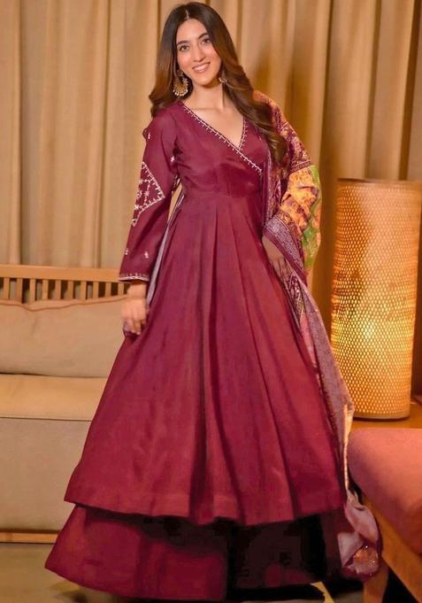 Maroon Embroidered Viscose Kurta Set