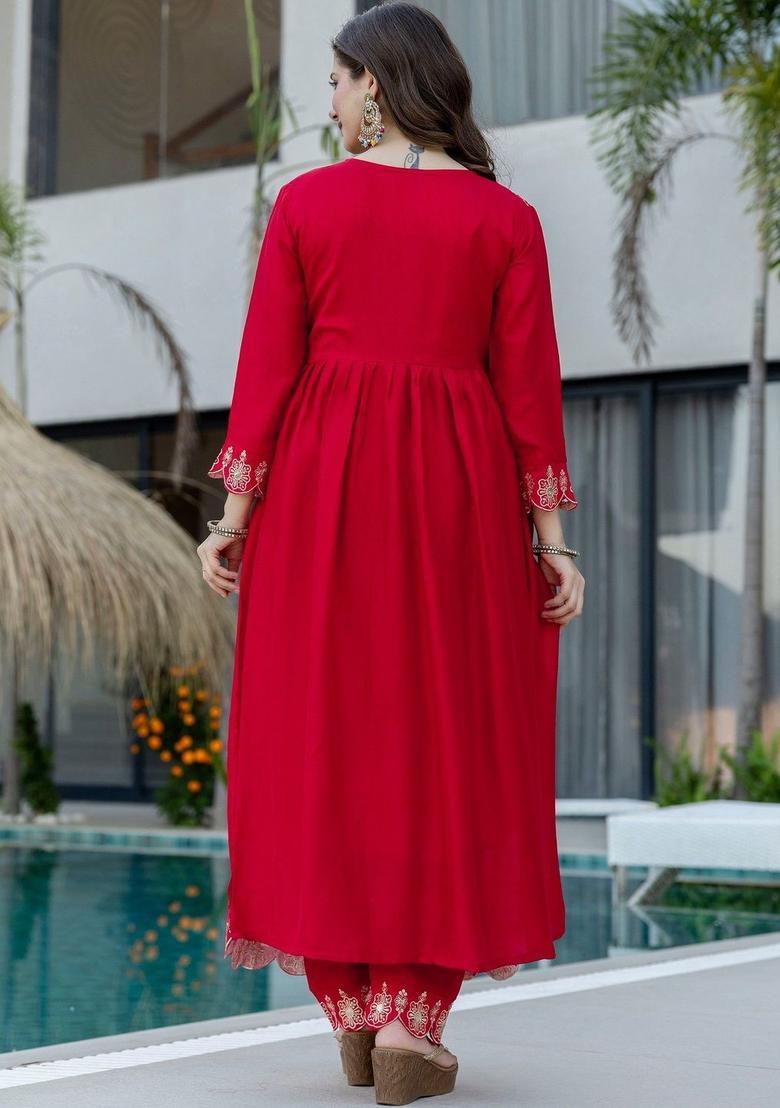 Red Embroidered Silk Kurta Set - Indya