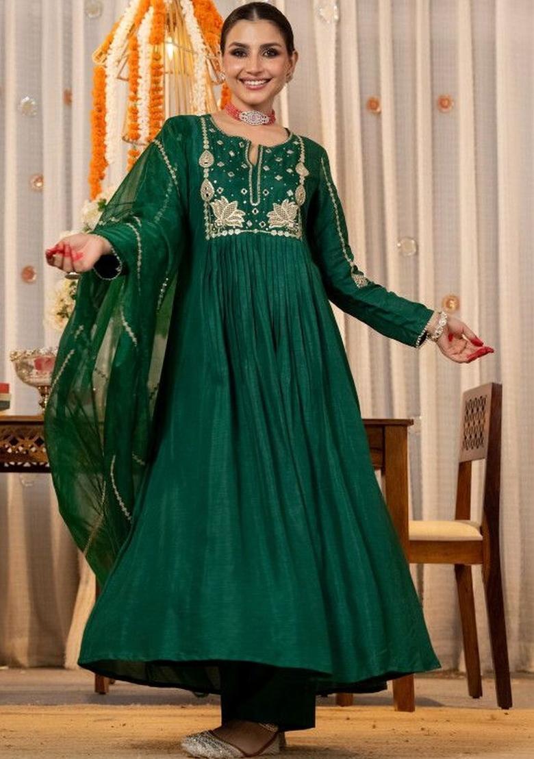 Green Embroidered Silk Kurta Set - Indya