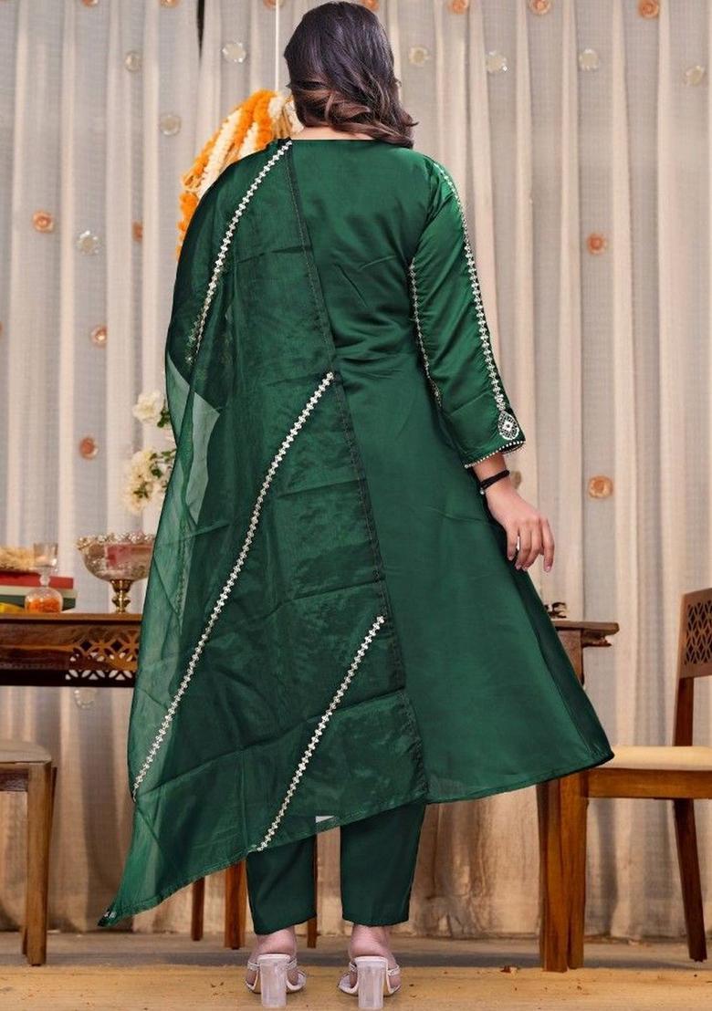 Green Embroidered Silk Kurta Set - Indya