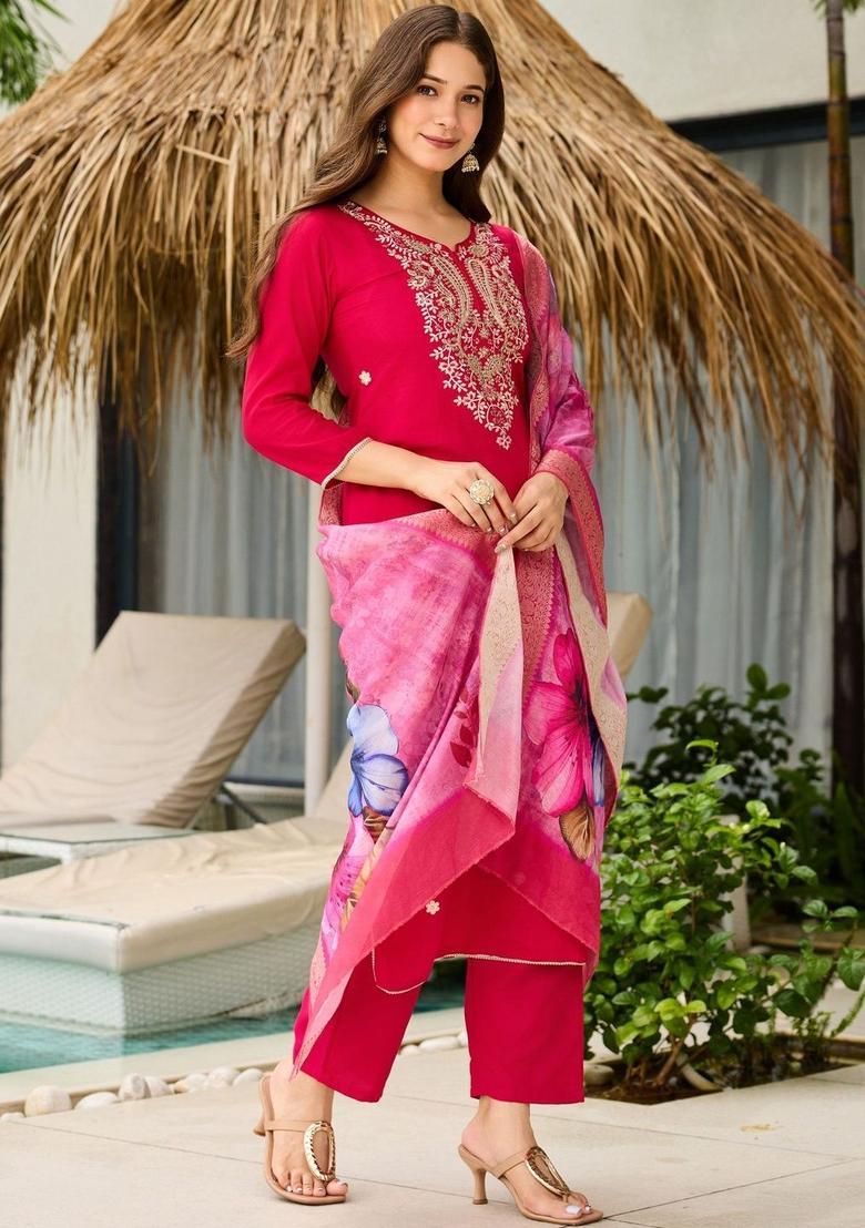 Red Embroidered Viscose Kurta Set - Indya