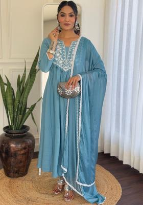 Blue Embroidered Viscose Kurta Set
