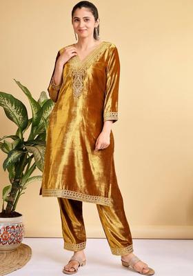 Gold Embroidered Velvet Kurta Set