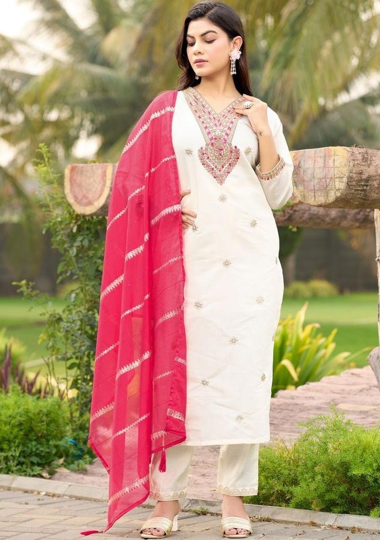 Off White Embroidered Silk Kurta Set - Indya