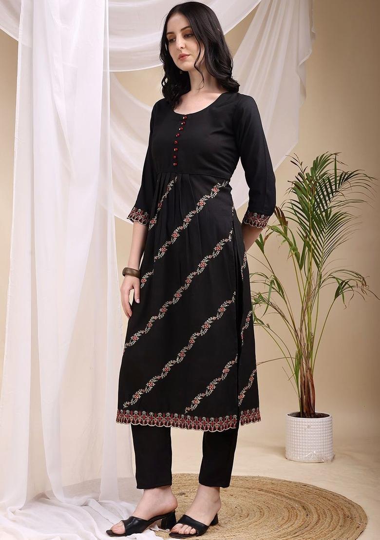 Black Embroidered Viscose Kurta Set - Indya