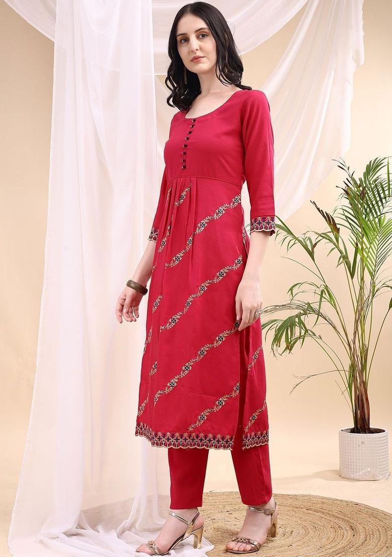 Red Embroidered Viscose Kurta Set - Indya
