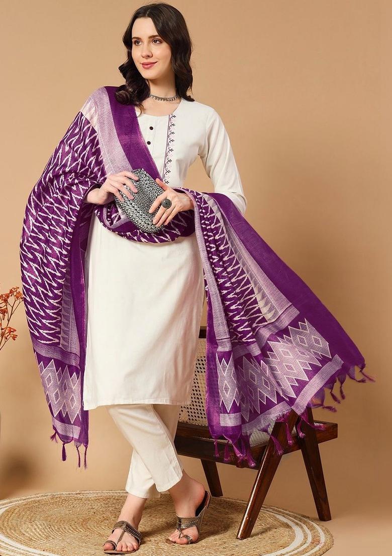 Off White Embroidered Cotton Kurta Set - Indya
