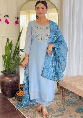 Blue Embroidered Viscose Kurta Set