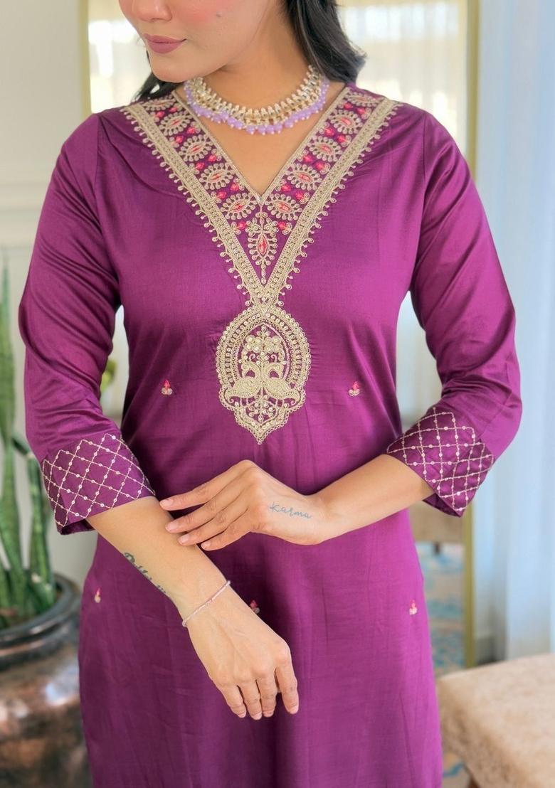 Maroon Embroidered Viscose Kurta Set - Indya