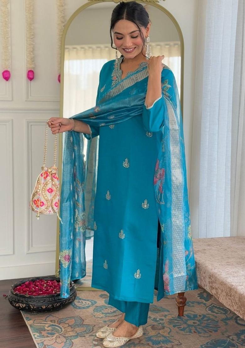 Turquoise Blue Embroidered Viscose Kurta Set - Indya