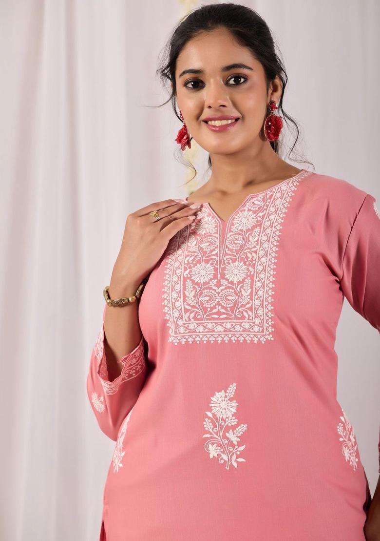 Peach Embroidered Polyester Kurta Set - Indya