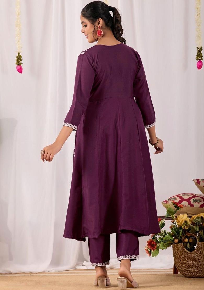 Purple Embroidered Viscose Kurta Set - Indya