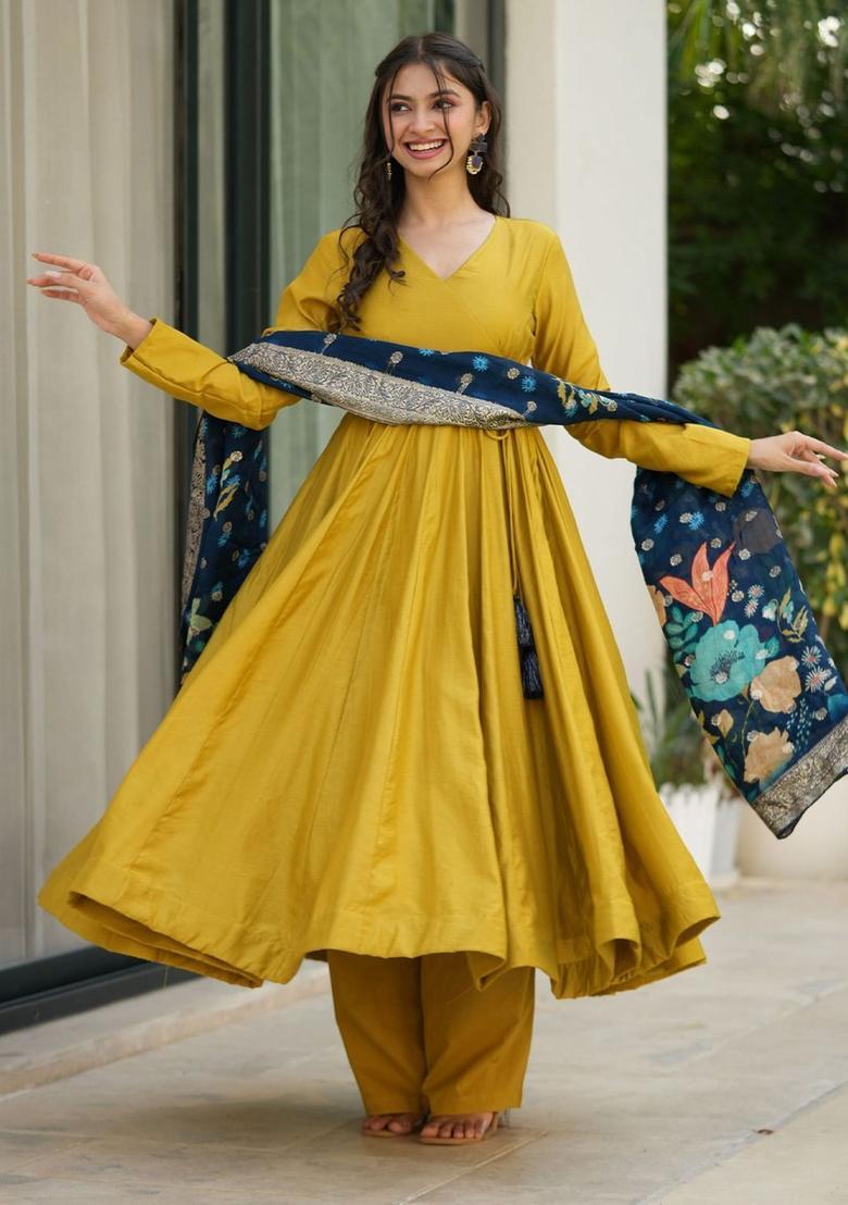 Mustard Solid Viscose Kurta Set - Indya
