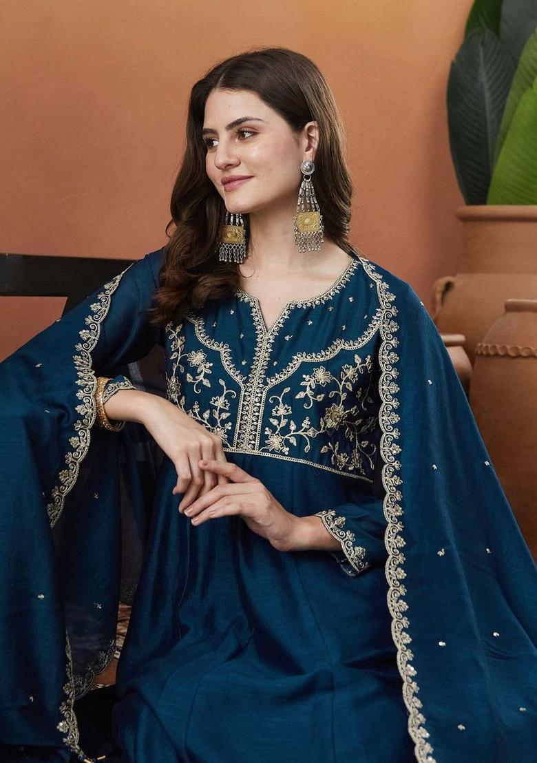 Blue Embroidered Silk Kurta Set - Indya