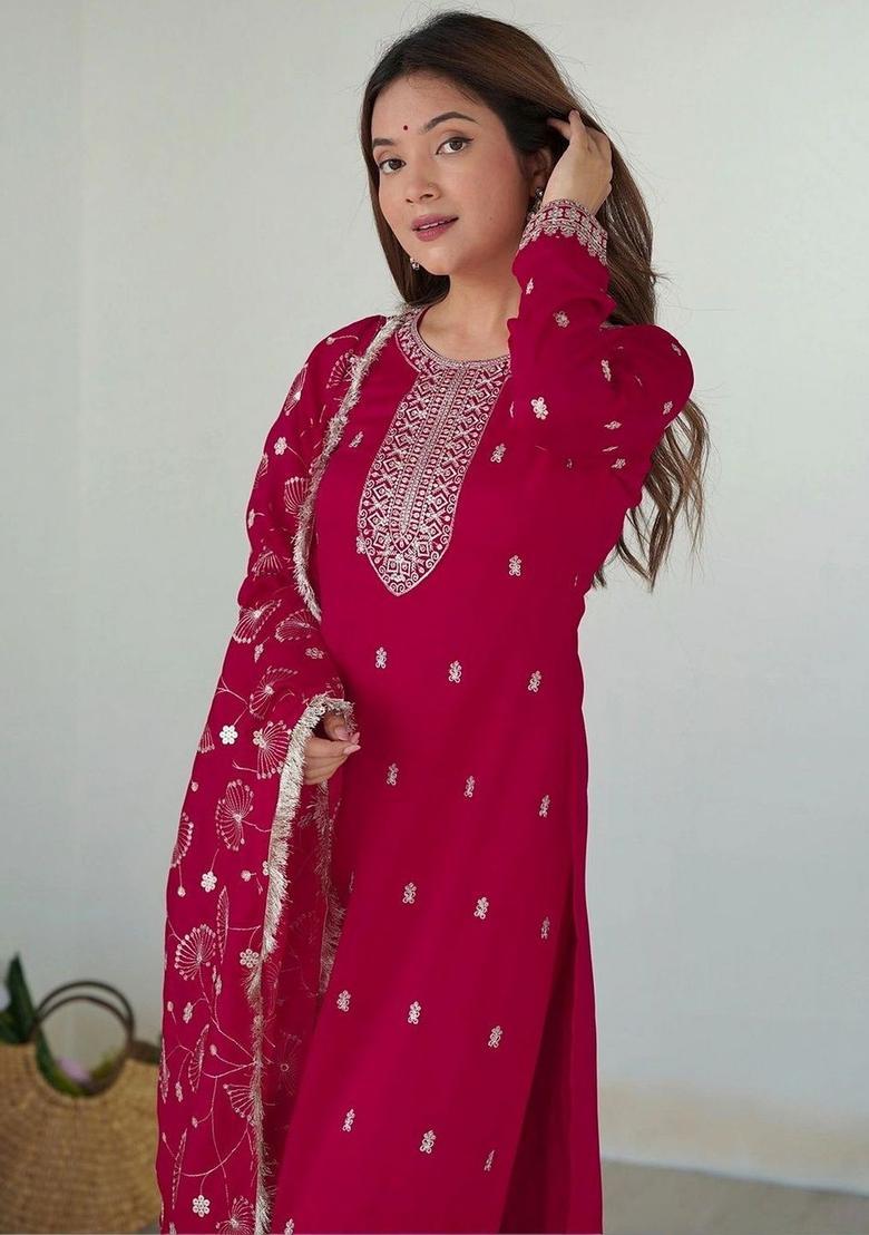 Red Embroidered Georgette Kurta Set - Indya