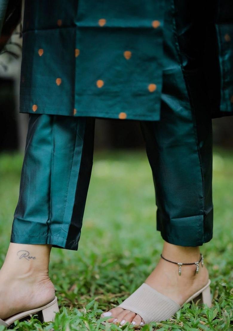 Green Printed Silk Kurta Set - Indya