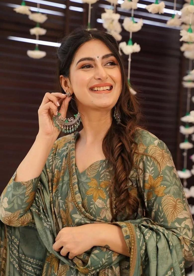 Green Printed Viscose Kurta Set - Indya