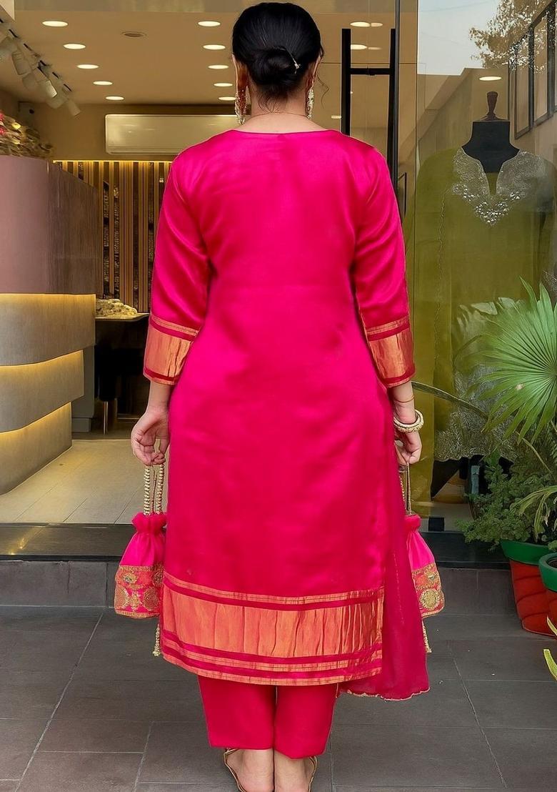 Fuchsia Embroidered Viscose Kurta Set - Indya
