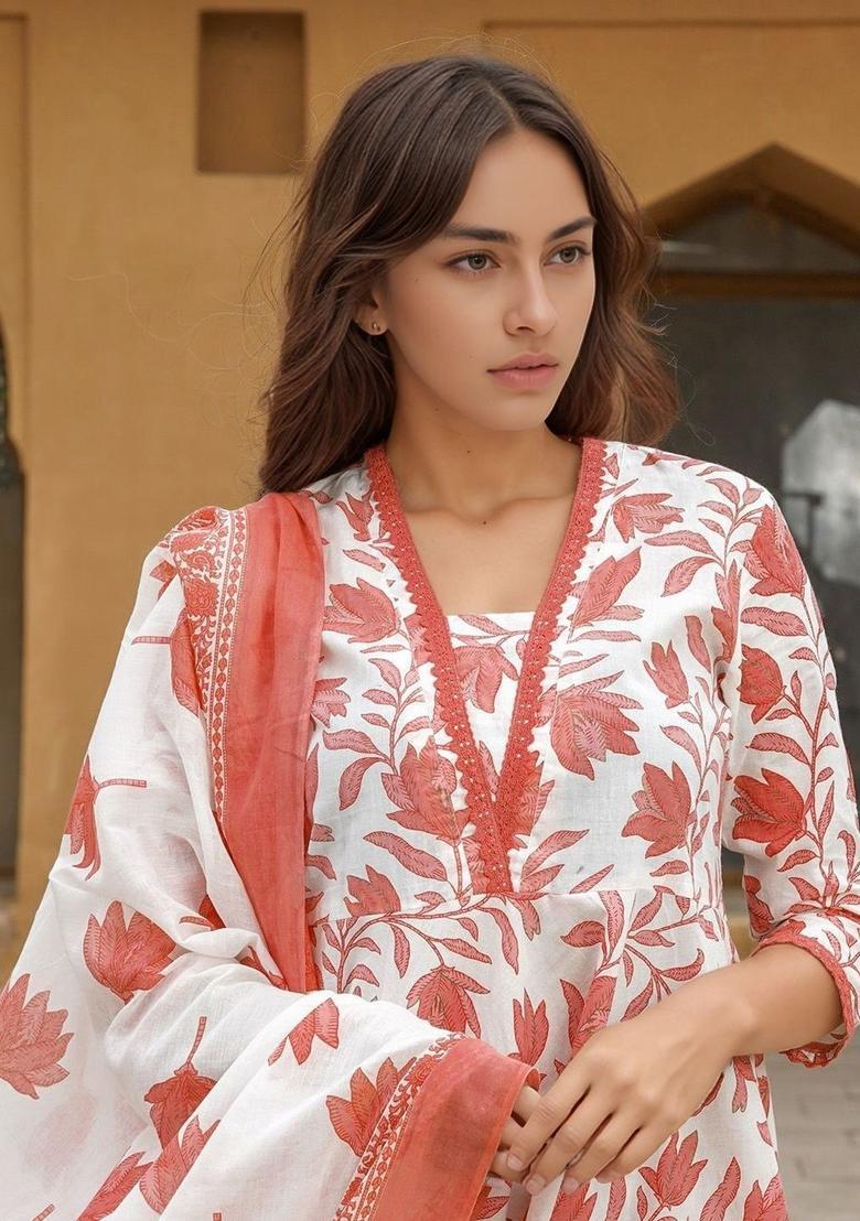 Off White Printed Cotton Kurta Set - Indya