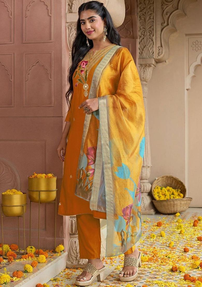 Yellow Embroidered Viscose Kurta Set - Indya