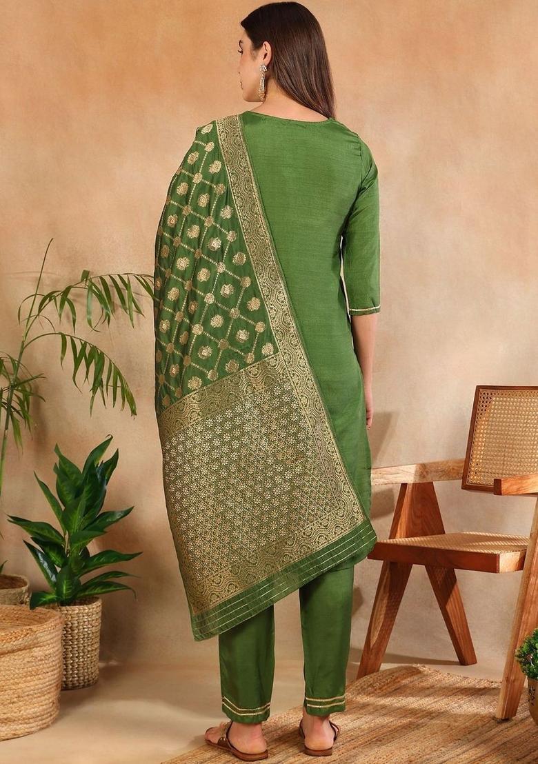 Green Yoke Design Silk Kurta Set - Indya