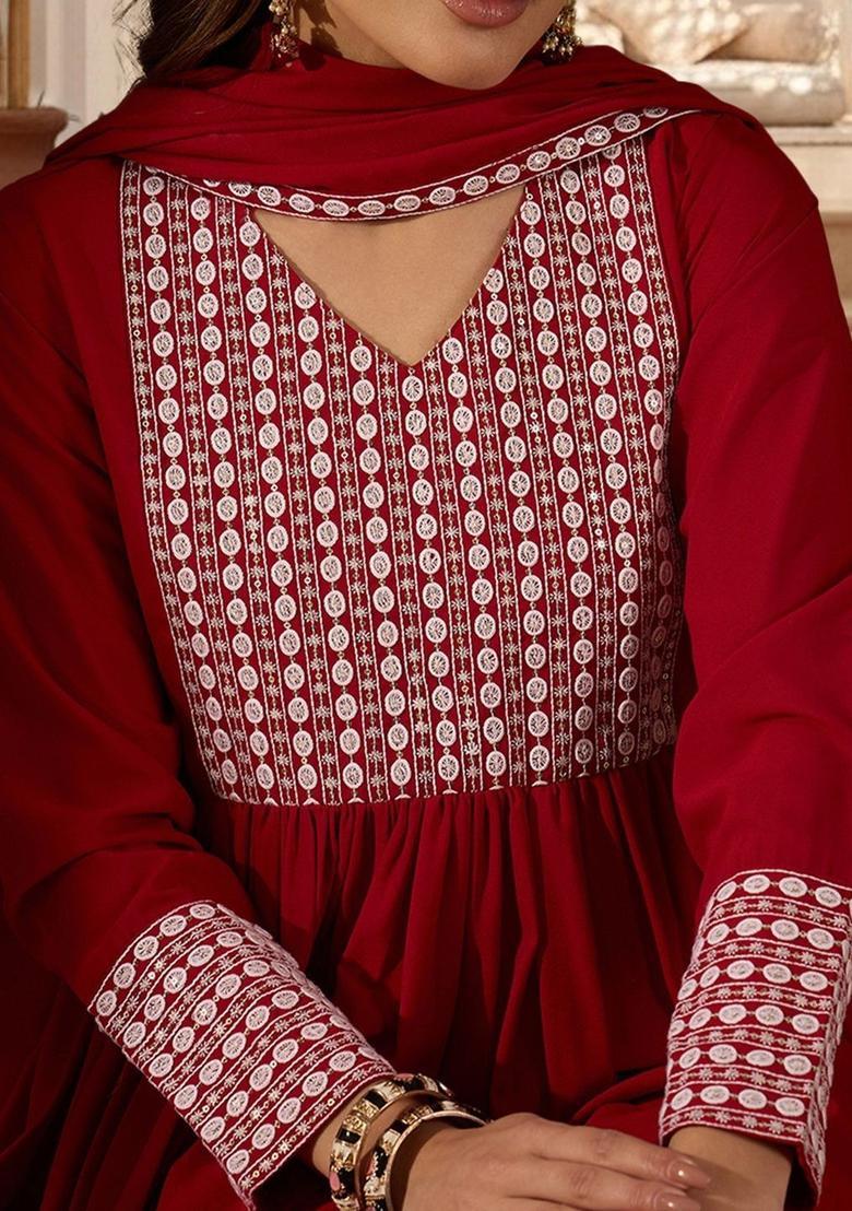 Maroon Embroidered Georgette Kurta Set - Indya