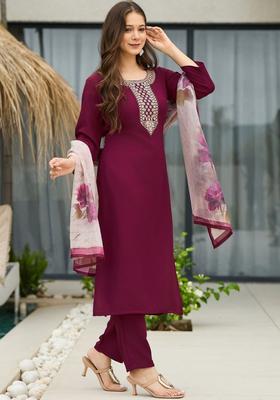 Maroon Yoke Design Viscose Kurta Set