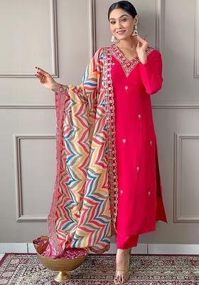 Fuchsia Embroidered Viscose Kurta Set