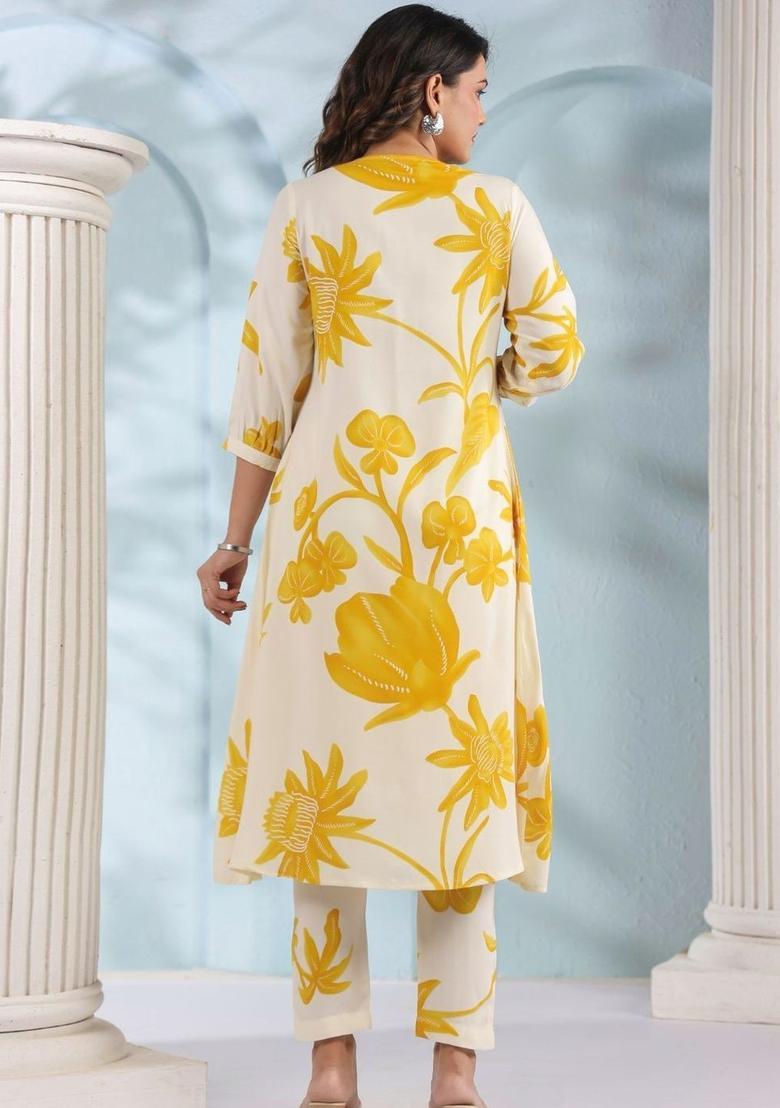 Off White Printed Viscose Kurta Set - Indya