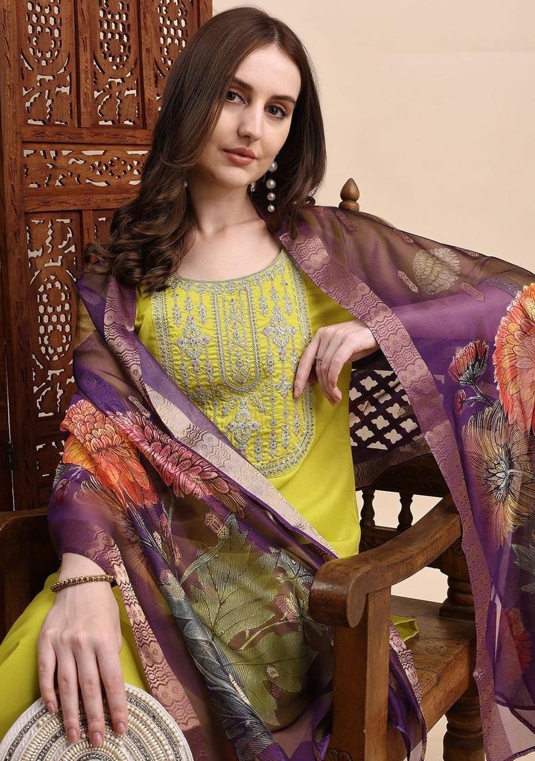 Green Embroidered Silk Kurta Set - Indya