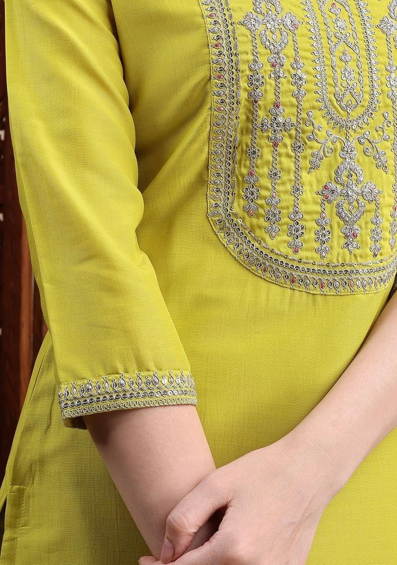 Green Embroidered Silk Kurta Set - Indya