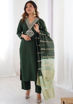 Green Yoke Design Polyester Kurta Set