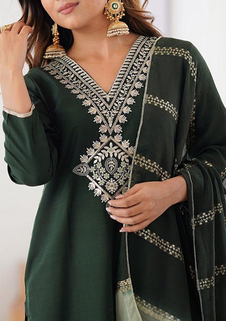 Green Yoke Design Polyester Kurta Set - Indya