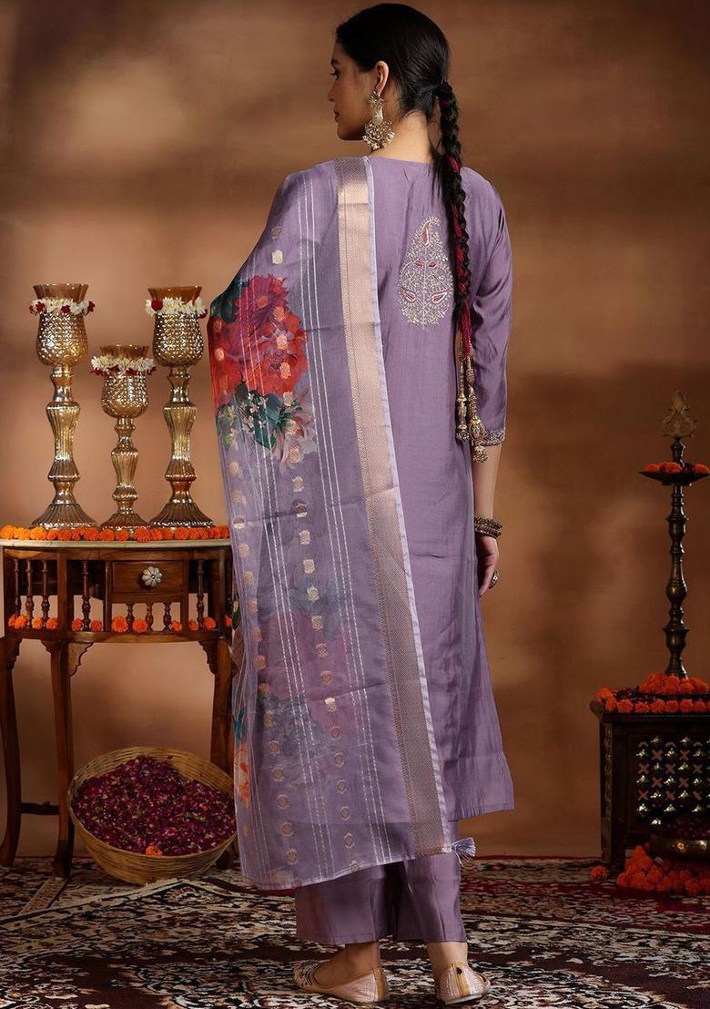 Lavender Embroidered Viscose Kurta Set - Indya