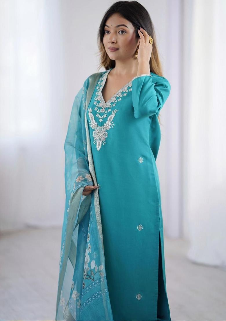 Turquoise Blue Embroidered Polyester Kurta Set - Indya