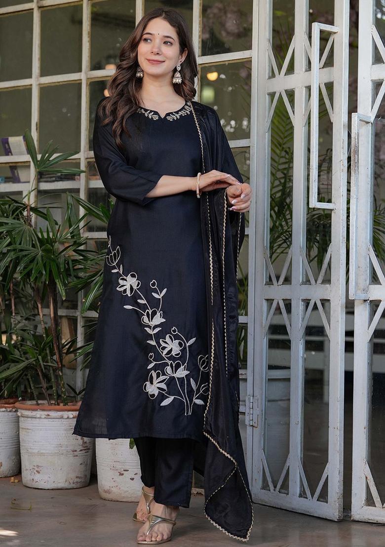 Black Embroidered Viscose Kurta Set - Indya