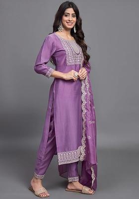 Lavender Embroidered Chinon Kurta Set