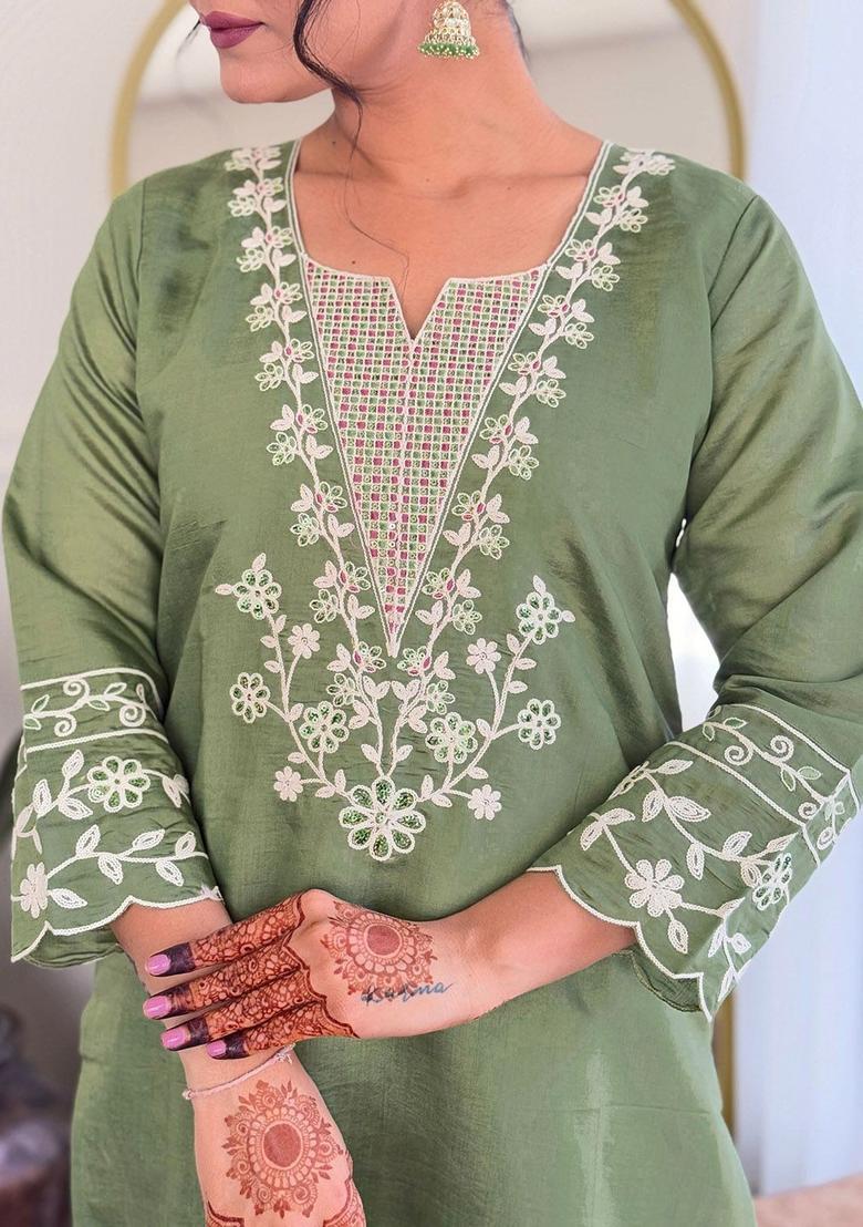 Green Yoke Design Viscose Kurta Set - Indya