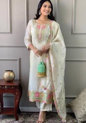 Off White Yoke Design Viscose Kurta Set